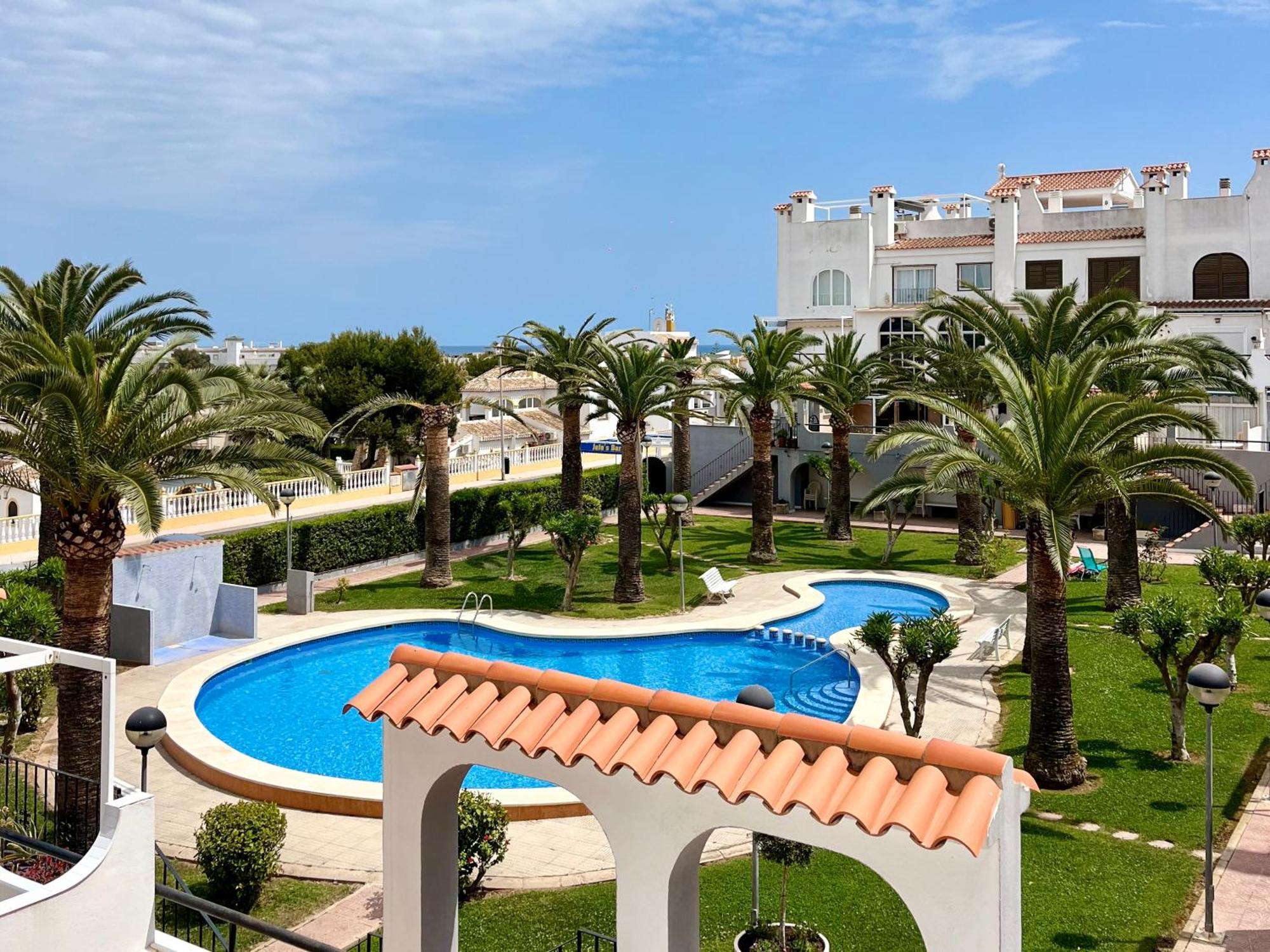 Cibeles Apartament Torrevieja Eksteriør bilde